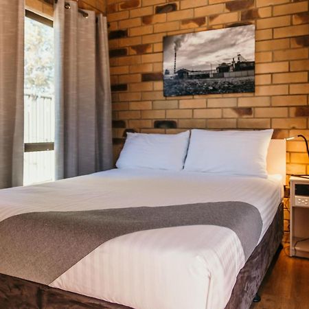 Abacus Motel Mount Isa Eksteriør billede