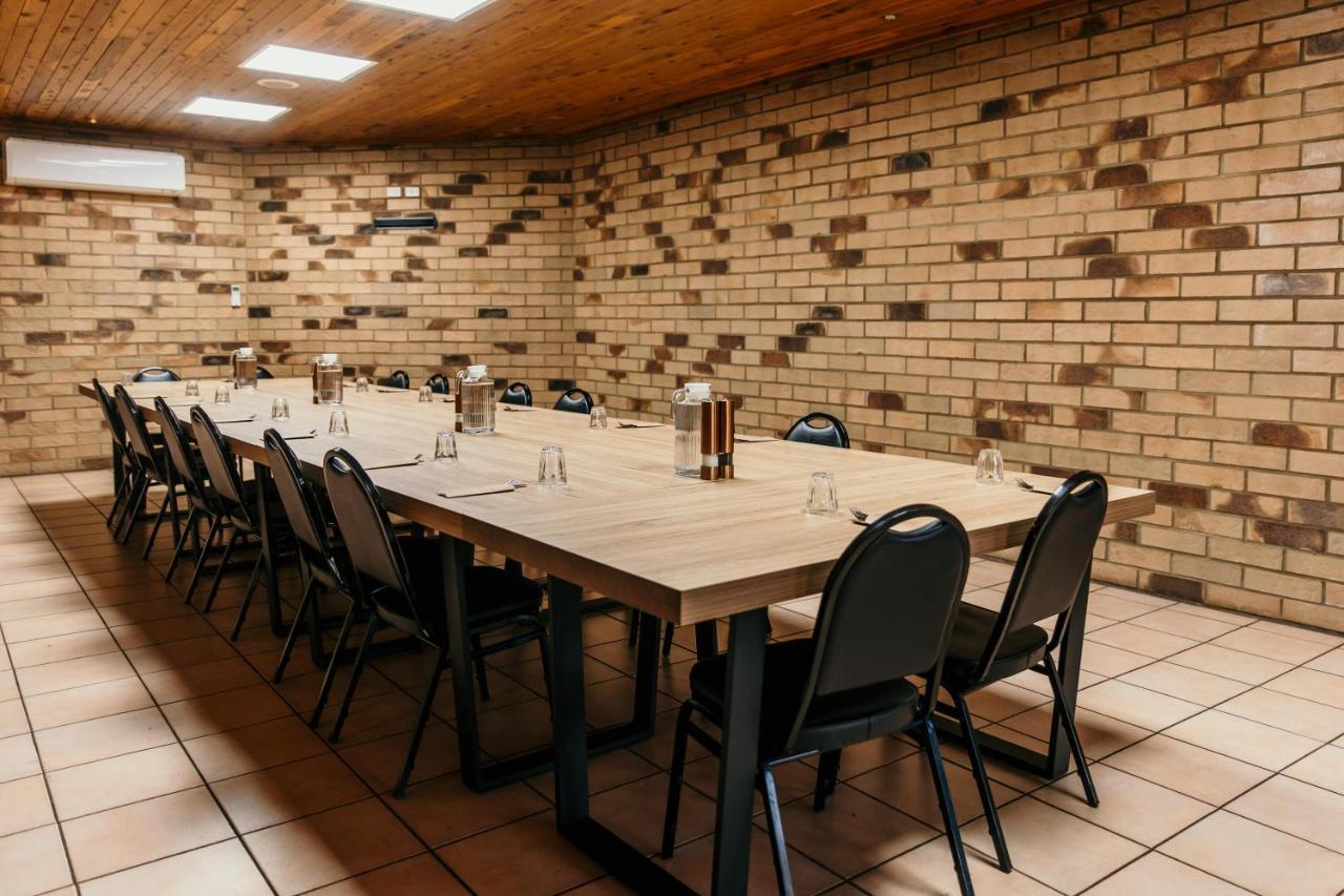 Abacus Motel Mount Isa Eksteriør billede